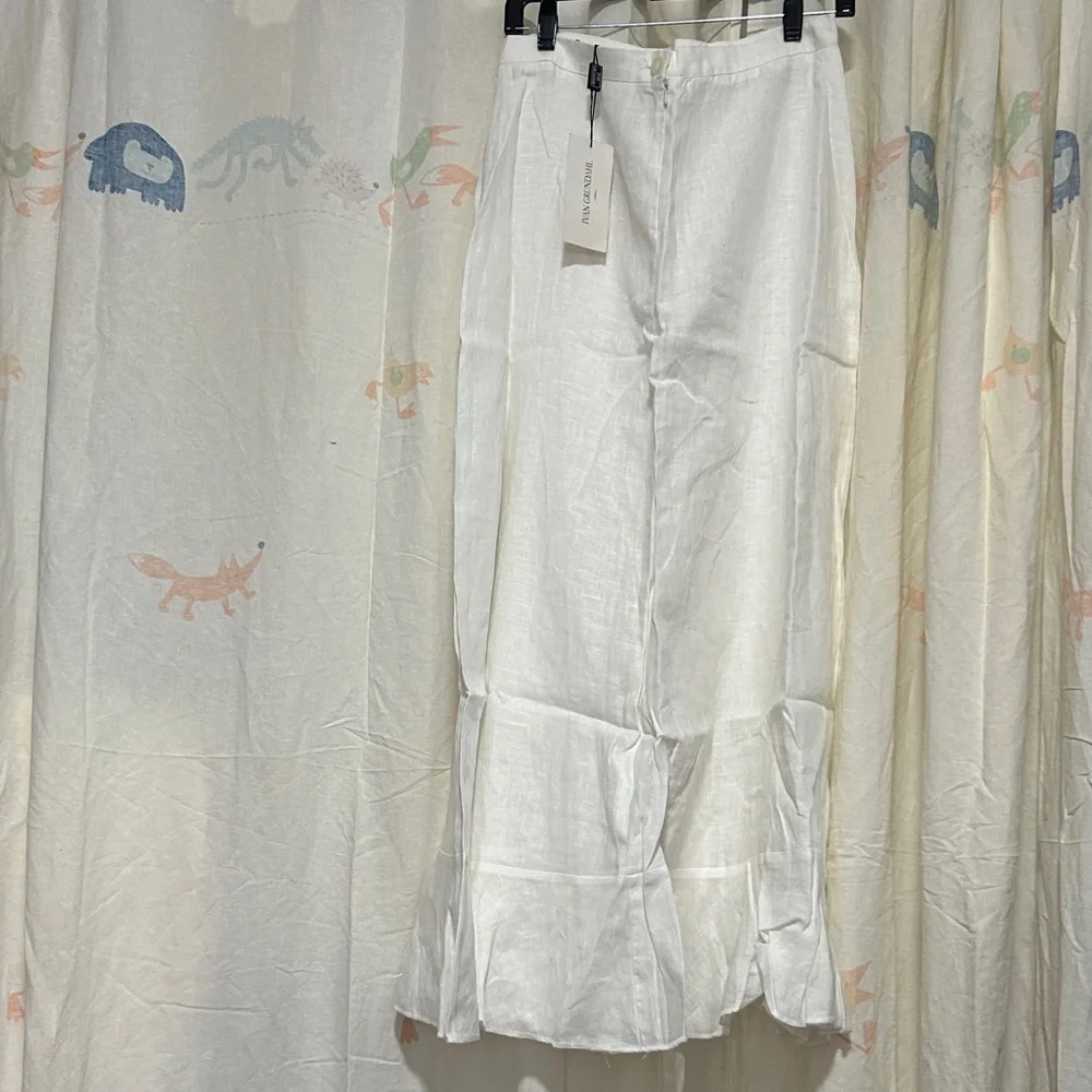 Elegant White Linen Ruffled Front Maxi Skirt 40 - Picture 5 of 8